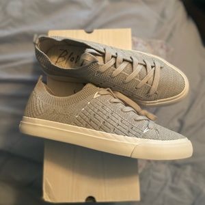 Brand New- Blowfish Women’s Size 8 1/2 Gray Sneaker/ Tennis Shoes!!